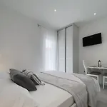 Paladin Апартаменти Макарська